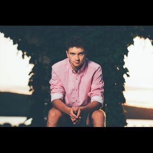 Meet your Posher, Sean